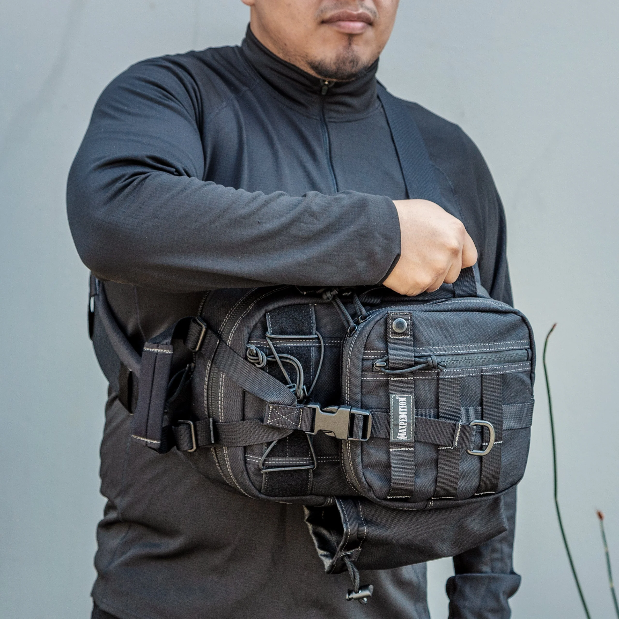 Noatak Gearslinger (Black) (Buy 1 Get 1 Free. Mix and Match in Multiples of 2. All Sales Final.) - Image 11